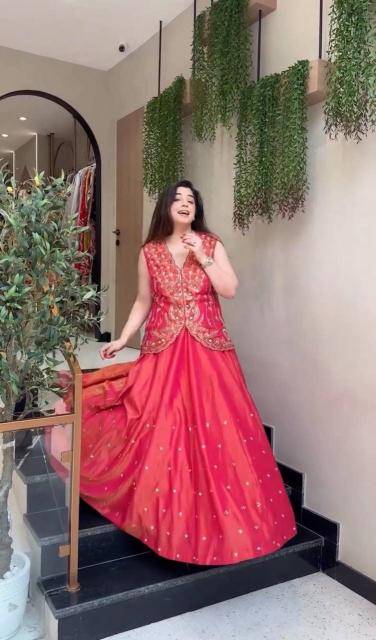 pc 554 simar Exclusive Lehenga choli retailers